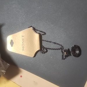 Monet necklace